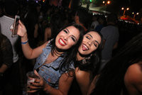 Anitta no Bosque (1)