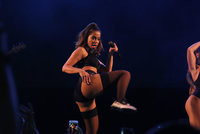 Anitta no Bosque (2)