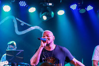 Sexta e sábado no Vila                                              