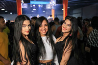 Theresamba com Os Travessos                                    