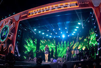 Ao Vivão com Murilo Huff e Taty Girl                        