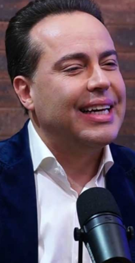 Qual é o valor da fortuna de Rinaldi Faria, que foi demitido do SBT? 