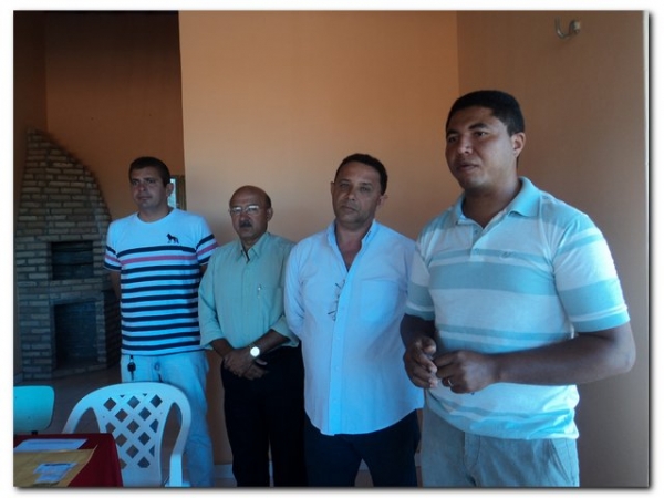 Prefeito Dr. Moura empossa conselheira tutelar - Imagem 2