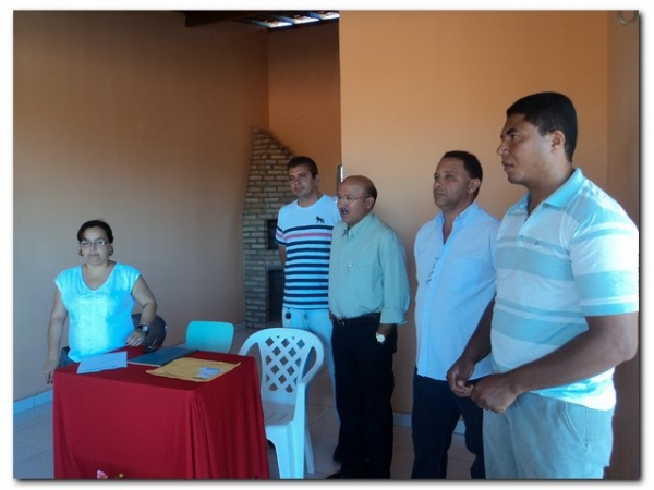 Prefeito Dr. Moura empossa conselheira tutelar - Imagem 6