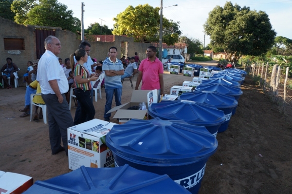 Agricultores familiares recebem kits de irrigação - Imagem 4