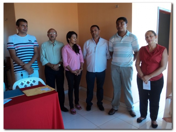 Prefeito Dr. Moura empossa conselheira tutelar - Imagem 9