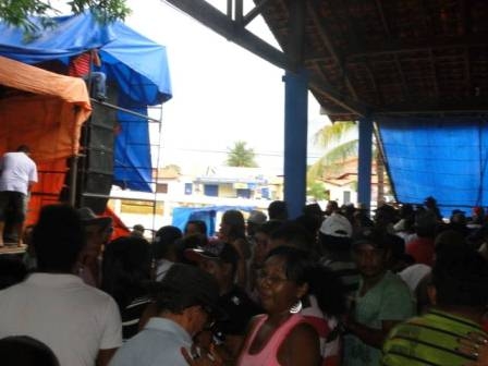 Idosos ganham seresta com Wagner Santos em Luzilândia - Imagem 17