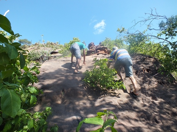 “INCRIVEL”  LAGOA COM ÁGUA SALGADA E DOCE EM SALINAS NO PIAUÍ - Imagem 3
