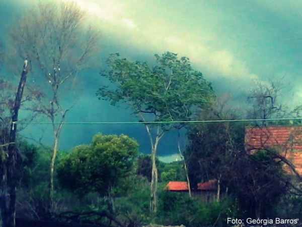 Cheiro de terra molhada! Chove em Barras! - Imagem 4