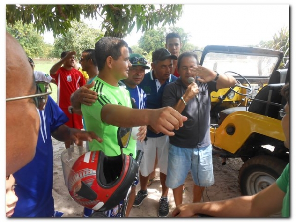 Jogo casados x solteiro termina com empate - Imagem 13