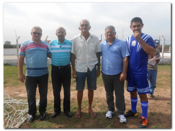 Jogo casados x solteiro termina com empate - Imagem 10