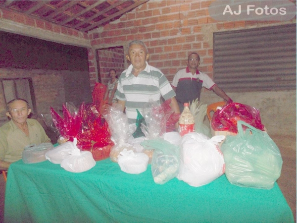Estar em andamento os festejos de São Sebastião no Bairro Vila Madá. - Imagem 16
