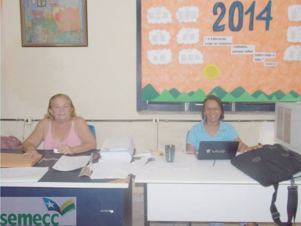 Equipe da Secretaria Municipal de Educação retornaram as atividades pedagógicas 2014. - Imagem 1