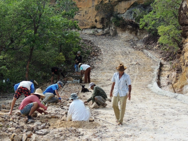 Prefeitura de Pedro II recupera ladeira do Caranguejo  - Imagem 3