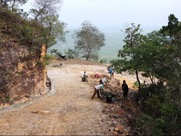 Prefeitura de Pedro II recupera ladeira do Caranguejo  - Imagem 7