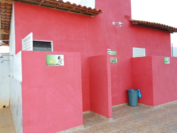 Arena do Cesinha campo society, com gramado sintético e iluminação - Imagem 6