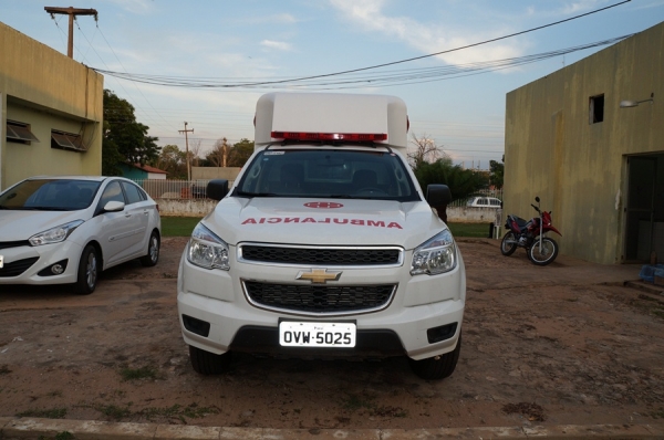 Prefeito consegue veículos novos para a saúde - Imagem 3