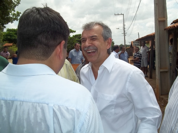 João Vicente cumpre promessa e visita obra em Amarante - Imagem 7