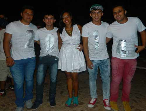 Confraternização no Bar Recanto do Coqueiro em Brasileira