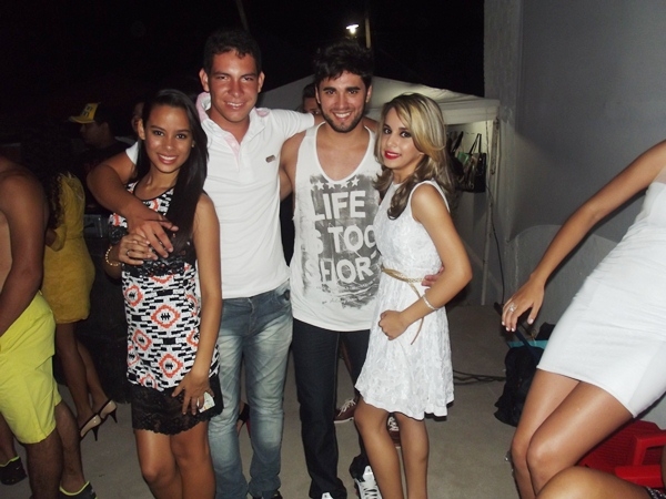 R.Cássia Fashion realiza desfile da virada em Dom Expedito Lopes - Imagem 40