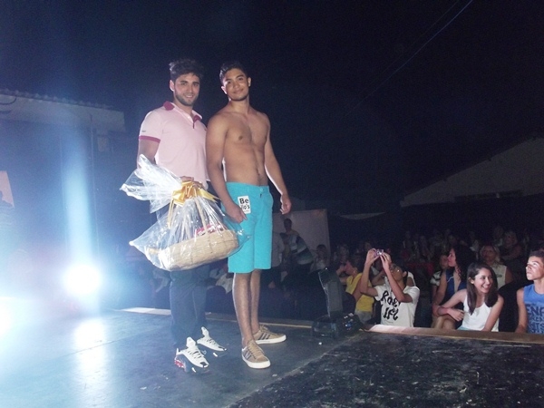 R.Cássia Fashion realiza desfile da virada em Dom Expedito Lopes - Imagem 66