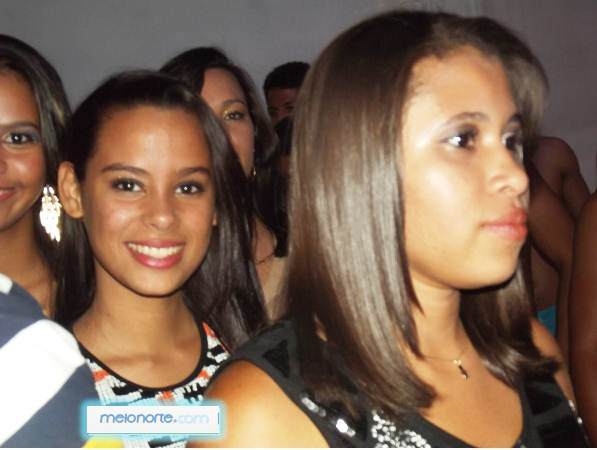 R.Cássia Fashion realiza desfile da virada em Dom Expedito Lopes - Imagem 37