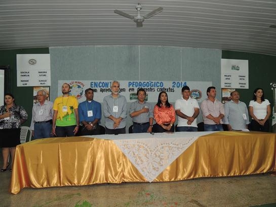 Prefeitura Municipal através da SEMED realiza Encontro Pedagógico 2014 - Imagem 5