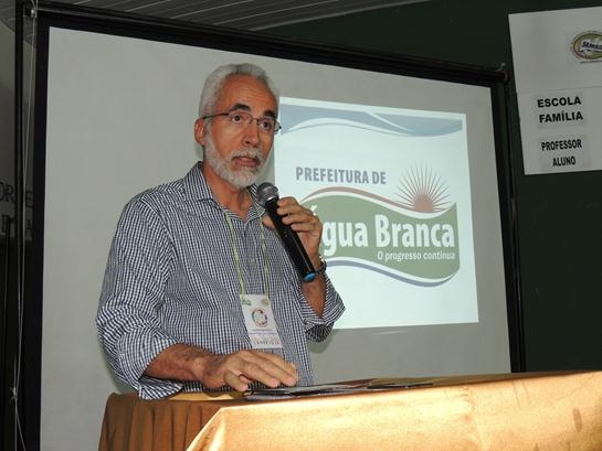 Prefeitura Municipal através da SEMED realiza Encontro Pedagógico 2014 - Imagem 4