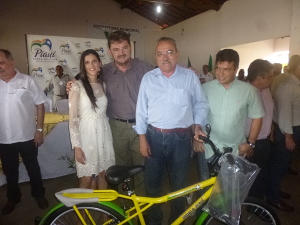 Governador Wilson Martins e comitiva visita Redenção do Gurguéia - Imagem 6