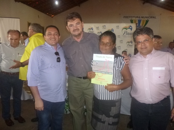 Governador Wilson Martins e comitiva visita Redenção do Gurguéia - Imagem 18