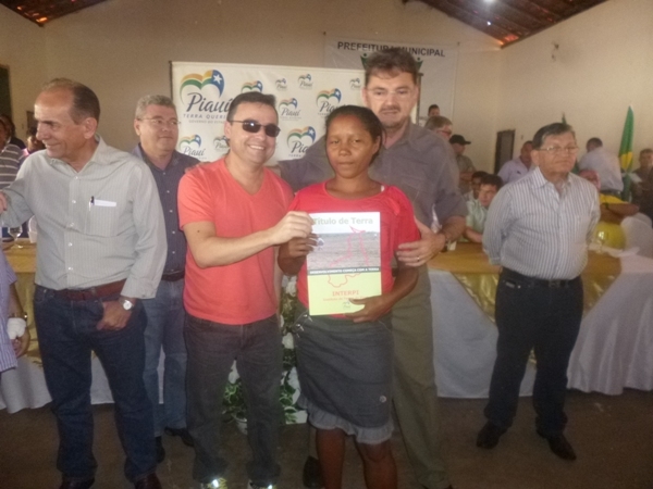 Governador Wilson Martins e comitiva visita Redenção do Gurguéia - Imagem 9