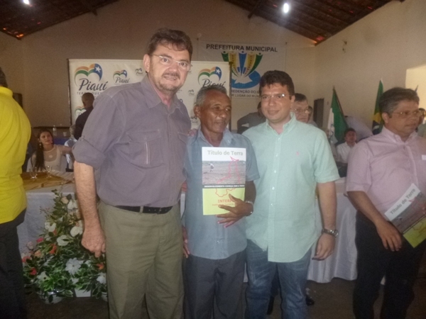 Governador Wilson Martins e comitiva visita Redenção do Gurguéia - Imagem 1
