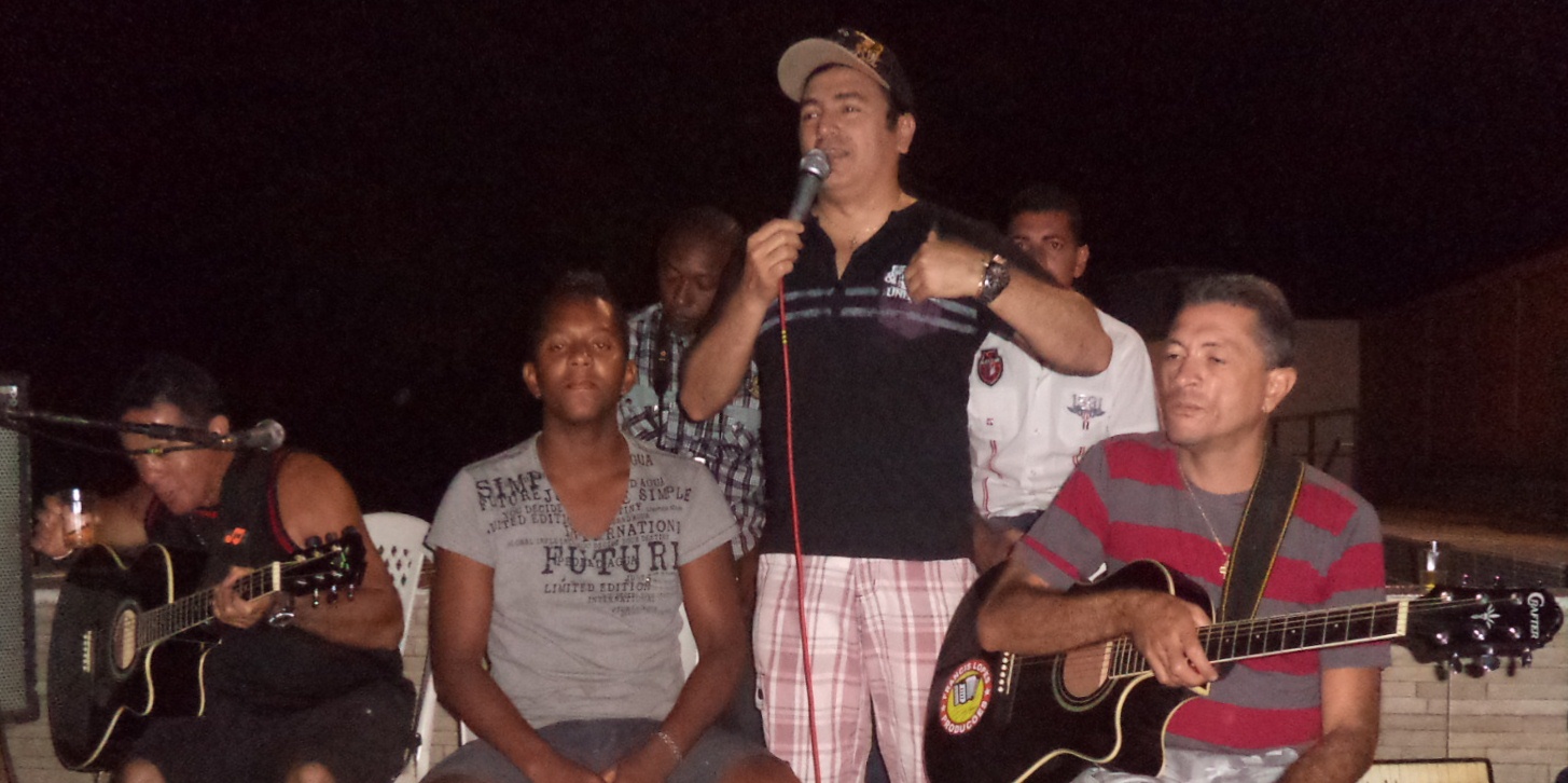 Francis Lopes realiza confraternização para músicos e radialistas