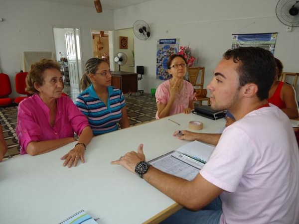 Reunião para discussão sobre como serão executados os programas sociais - Imagem 7