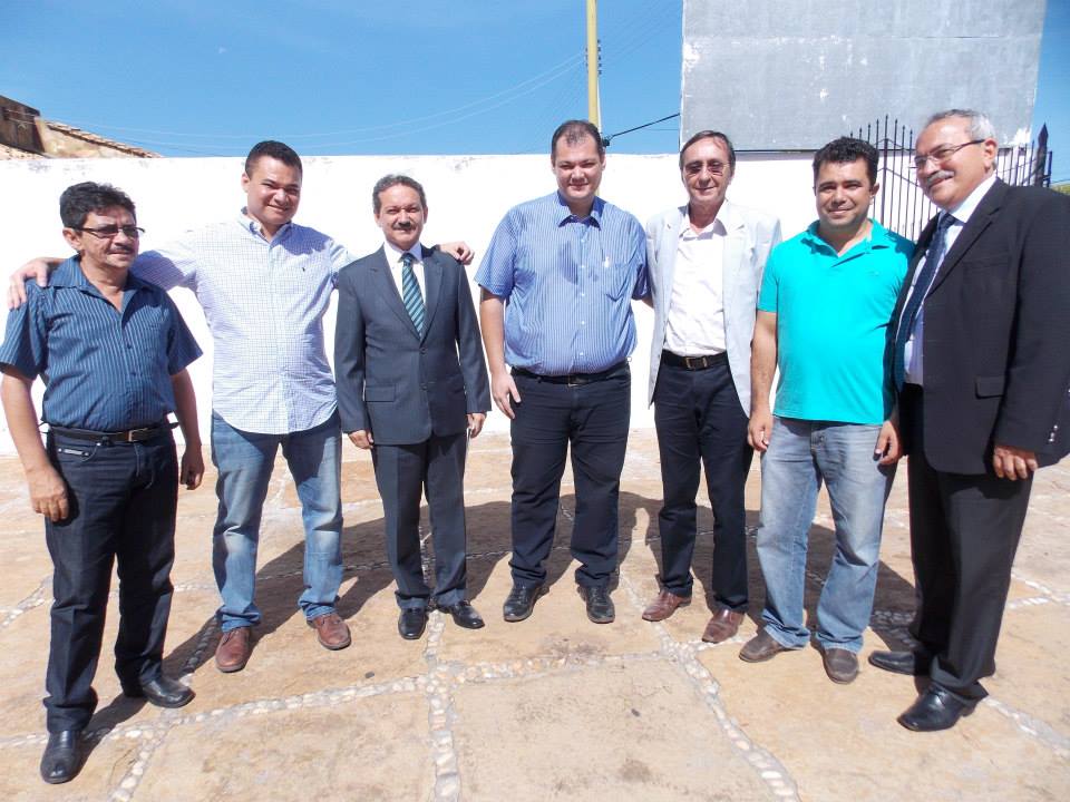 Prefeito e Secretario buscam melhorias para nossa Cidade.