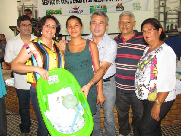 Prefeito Edílson Capote participa de solenidade do SCFV - Imagem 7