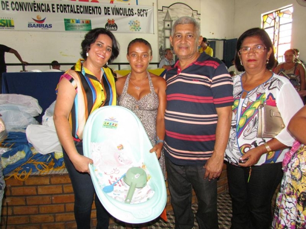 Prefeito Edílson Capote participa de solenidade do SCFV - Imagem 4