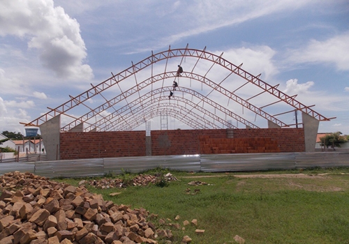 Avança as obras da quadra poliesportiva da Escola Genésio Moreira - Imagem 4