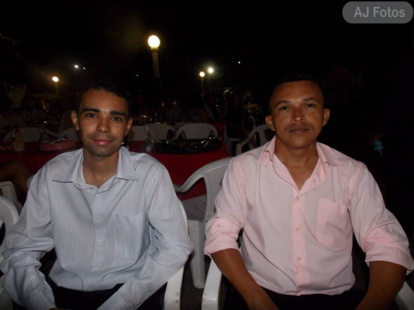 Solenidade de formatura do jovem Luís Felício. - Imagem 5