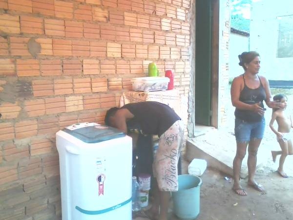 Vereador denuncia morosidade na execução de projeto de casas em Caraúbas - Imagem 4