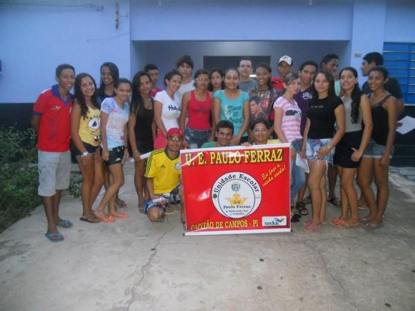 U.E. Paulo Ferraz mais uma vez se destaca com resultados positivos em aprovações. - Imagem 3