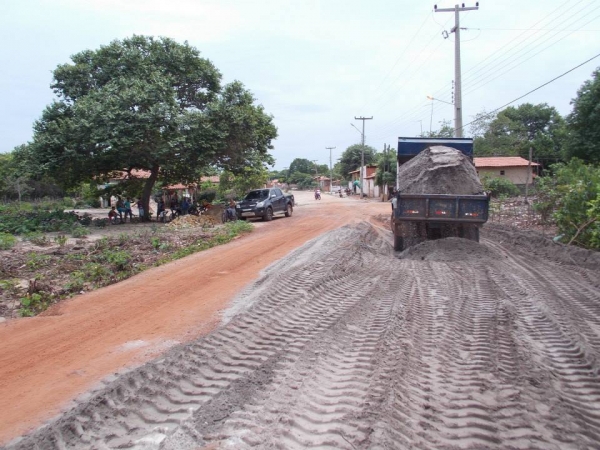 Ponte do Povoado América passa por uma ampliação e restauração. - Imagem 1