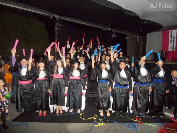 Solenidade de formatura do jovem Luís Felício. - Imagem 20