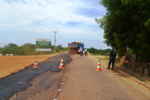 Após 30 anos,avenida de Flores recebe pavimentação asfáltica - Imagem 2