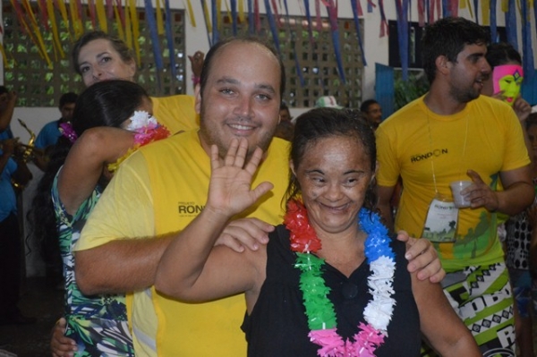 Universitários do Projeto Rondon caem na folia com idosos da “Melhor Idade” - Imagem 1