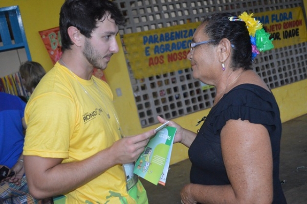 Universitários do Projeto Rondon caem na folia com idosos da “Melhor Idade” - Imagem 10