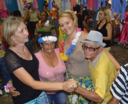 Universitários do Projeto Rondon caem na folia com idosos da “Melhor Idade” - Imagem 4