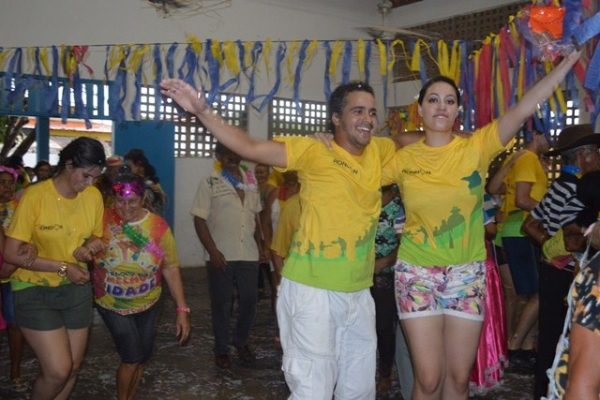 Universitários do Projeto Rondon caem na folia com idosos da “Melhor Idade” - Imagem 8