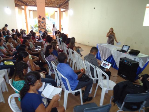 Começou a Semana Pedagógica 2014 das Escolas Municipais de Ipiranga - Imagem 41