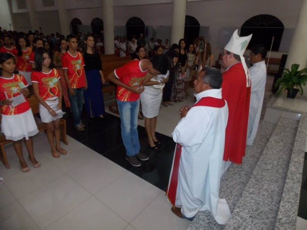 Celebração da Crisma para em Capitão de Campos. - Imagem 7